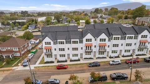 768 Bespoke Way, Chattanooga, TN 37403
