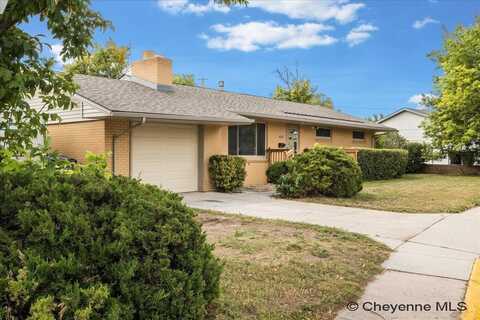 2533 WINDMILL RD, Cheyenne, WY 82009