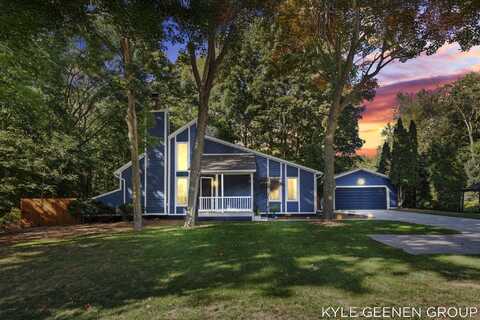 2245 PERRY STREET, HOLLAND, MI 49424