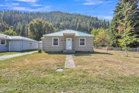 313 E Larch Ave, Osburn, ID 83849
