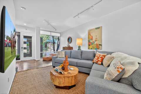 3552 Melody Lane, Palm Springs, CA 92262