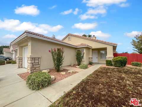 2897 Chuckwagon Rd, Palmdale, CA 93550
