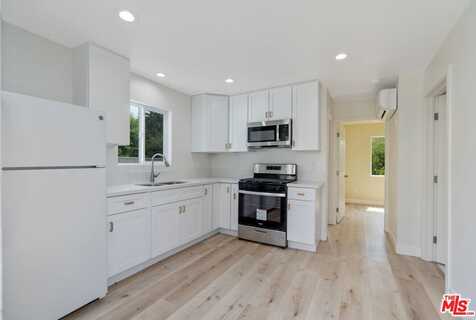 2018 Forest Avenue, Pasadena, CA 91103