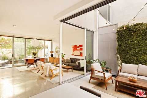 4270 Perlita Ave, Los Angeles, CA 90039