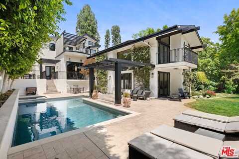 16820 Oak View Dr, Encino, CA 91436