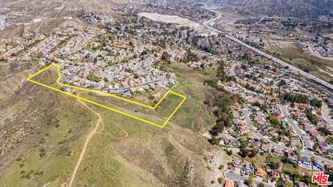 17366 Sierra Hwy, Santa Clarita, CA 91351