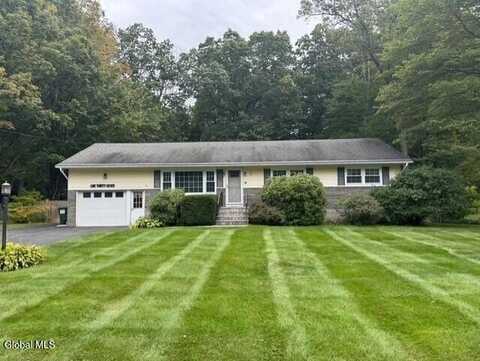 137 Juniper Drive, Ballston Spa, NY 12020