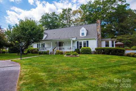 132 Serenity Circle, Hendersonville, NC 28792