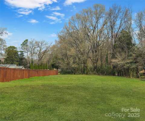 604 Touch Me Not Lane, Charlotte, NC 28216
