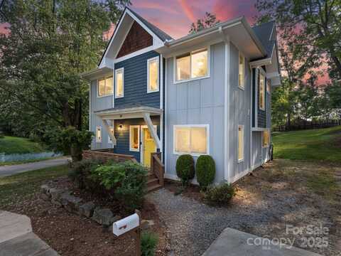 81 Tremont Street, Asheville, NC 28806