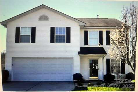 1424 Summer Coach Drive, Charlotte, NC 28216
