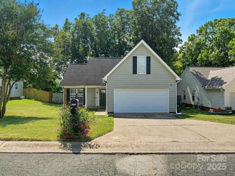 7321 Mapleridge Drive, Charlotte, NC 28210