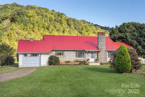 14 Mann Farm Road, Canton, NC 28716