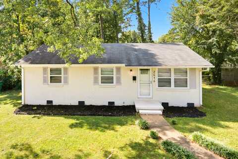 2416 Carrington Court, Charlotte, NC 28208