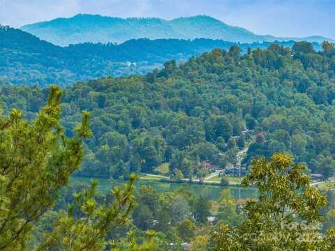 147 Senator Reynolds Road, Asheville, NC 28804