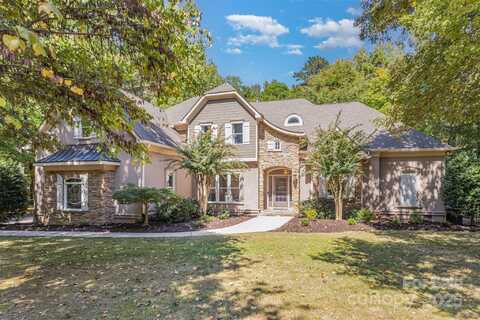2624 Brook Hollow Road, Charlotte, NC 28270