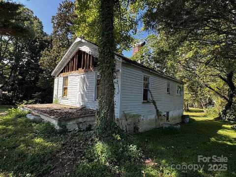 1771 16th Street NE, Hickory, NC 28601
