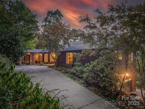 605 Upper Sondley Drive, Asheville, NC 28805
