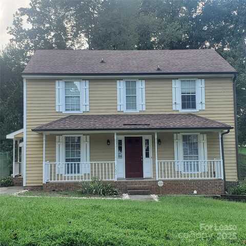 2202 Lisa Carole Drive, Charlotte, NC 28214