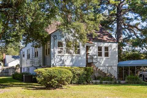 8 Riverside Drive, Charleston, SC 29403