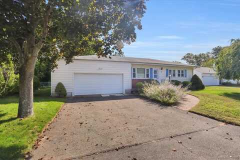 11 Penn Road, Manchester, CT 06042