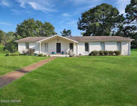 152 Whitfield Drive, Jackson, TN 38305