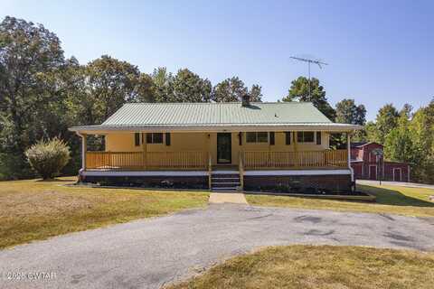 135 Harris Lane, Henderson, TN 38340