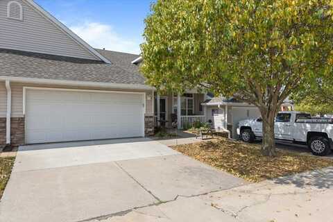 1013 NW Prairie Ridge Drive, Ankeny, IA 50023