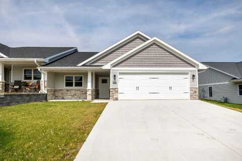 1115 NW Clare, Cascade, IA 52033