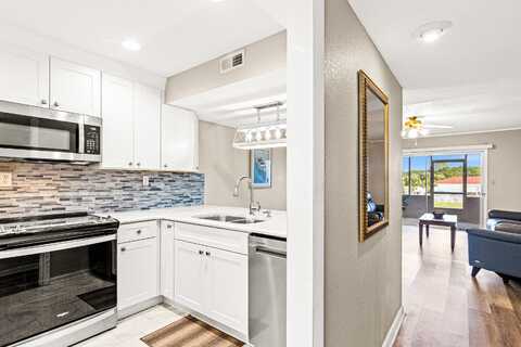112 Fairway Boulevard, Panama City Beach, FL 32407