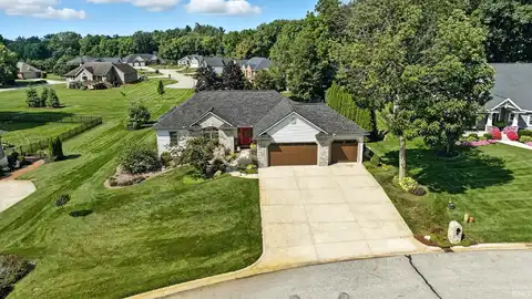 57207 Phaeton Place, Elkhart, IN 46516