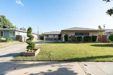 145 Robinson Avenue W, Fresno, CA 93705