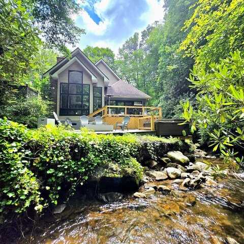 5140 Wayah Road, Franklin, NC 28734