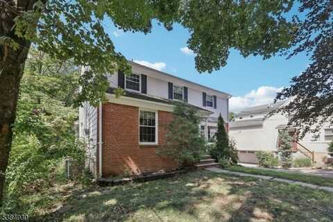 15 Orton Rd, West Caldwell, NJ 07006