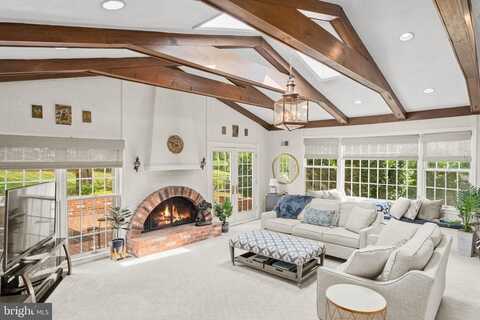 407 FAIRVIEW ROAD, PENN VALLEY, PA 19072
