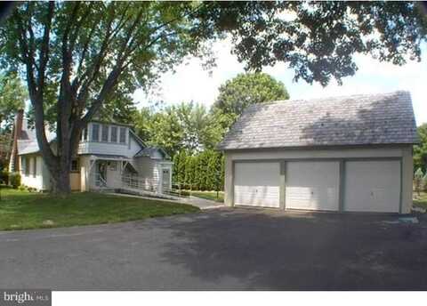 140 W BUTLER AVENUE, CHALFONT, PA 18914