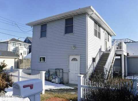 1 A Beach Way, Sea Bright, NJ 07760