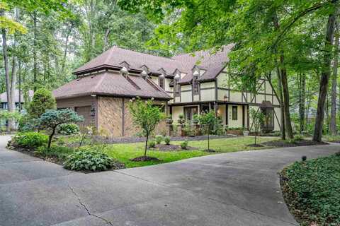 704 Oaktree Court, Fort Wayne, IN 46845