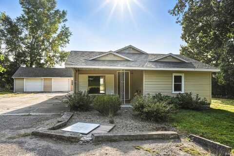 3901 Suburban Drive, Fort Wayne, IN 46804