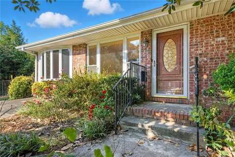 105 Mercer Court, Jonesboro, GA 30236