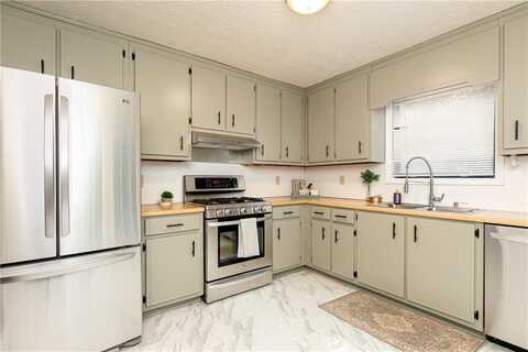 4065 Maxanne Drive NW, Kennesaw, GA 30144