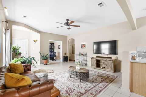 4340 B B Santo Domingo Street, Santa Fe, NM 87507