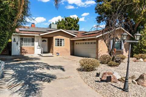 20323 Haynes Street, Winnetka, CA 91306