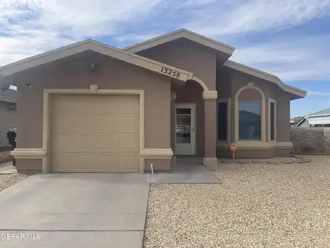 13258 KESTREL Avenue, Horizon City, TX 79928