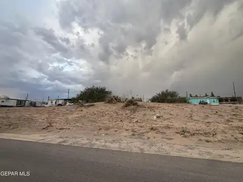 12839 Chaucer Road, Horizon City, TX 79928