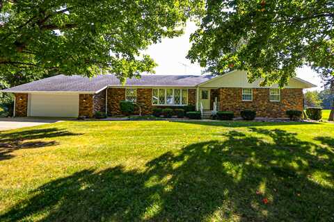 1107 N 650 E, Westville, IN 46391