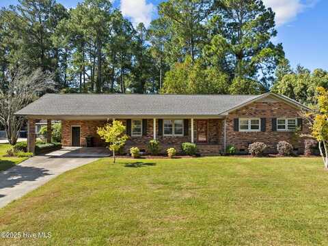 3218 North Waverly Street, Farmville, NC 27828