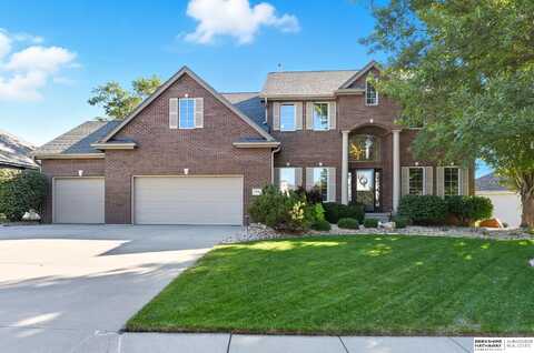 5801 N 163rd Street, Omaha, NE 68116