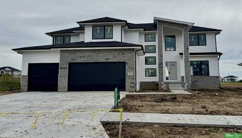 5713 N 198th Street, Elkhorn, NE 68022