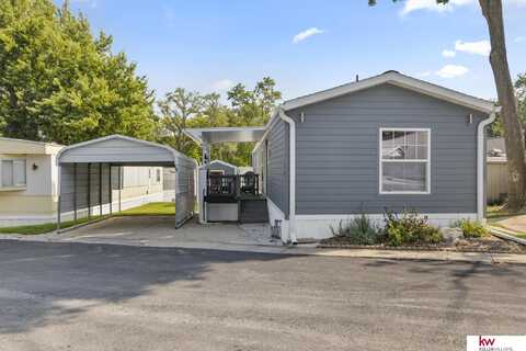 3701 McKinley Street, Omaha, NE 68112
